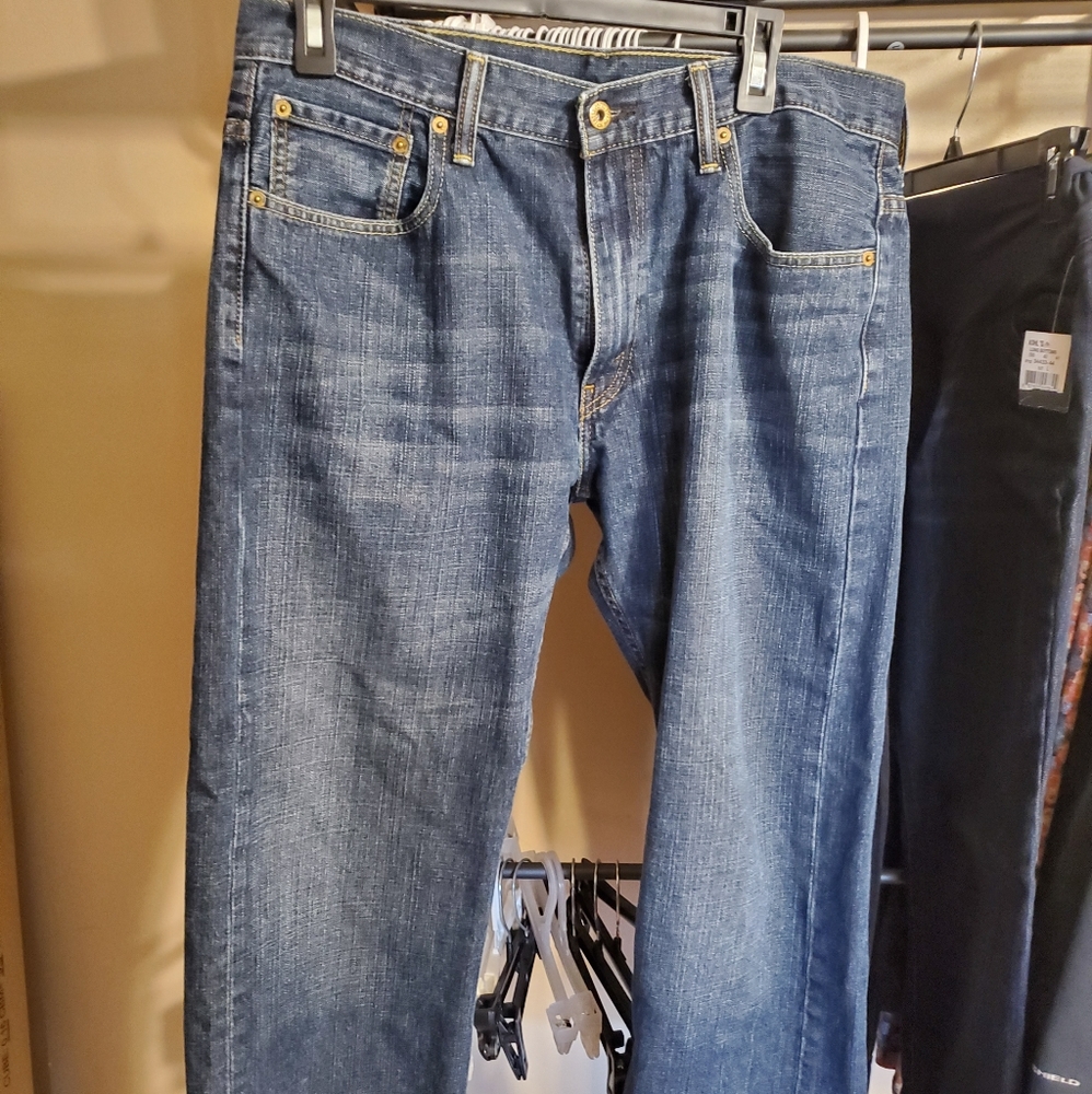 Mens 32x30 Levi's